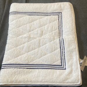 super soft and plush cotton terry bath mat 100% cotton